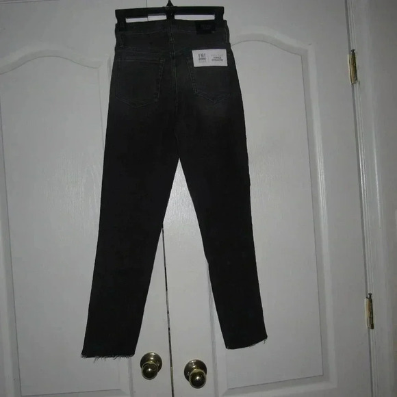 NWT YMI Vintage Dream Fit High Rise Ankle Straight Stretch Raw Hem Black Jeans 3 - Picture 4 of 7